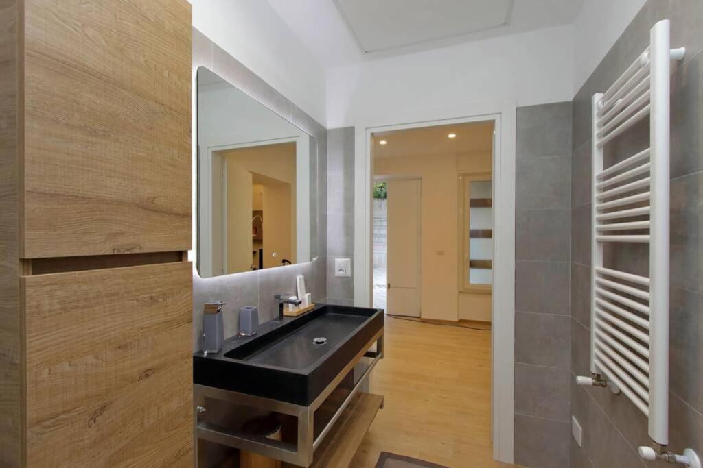 Aventino Contemporary Apartment Rome Buitenkant foto